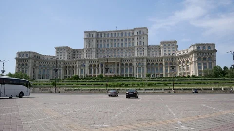 Bucharest, Romania 29th april 2018 - Ceausescu Parlament Palace Vídeos de archivo 89308927