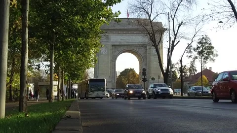 BUCHAREST, ROMANIA - MAY 18, 2018: A street view of the Arch of Triumph. Stock Footage 320949458