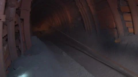 Bucket scraper winch Stock Footage 57999834