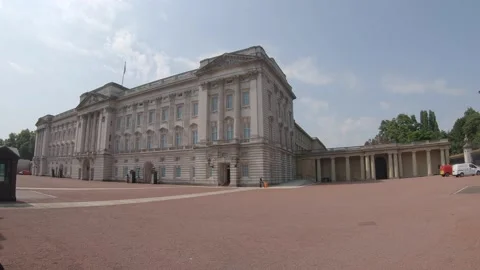 Buckingham Palace Pan from inside Railings to Royal Home Stock Footage 157552092