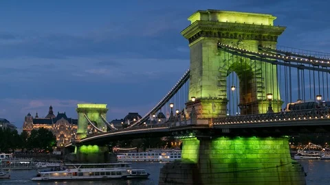 Budapest Chain Bridge night lights in time lapse. Stock Footage 96299247
