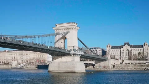 Budapest city view from a boat Vidéo 325530947