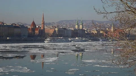 Budapest Danube River timpelapse Stock Footage 147947012
