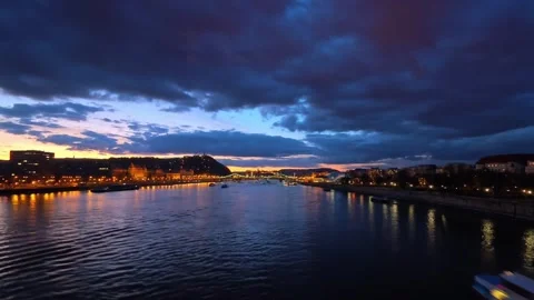 Budapest Danube timelapse 스톡 동영상 309235287