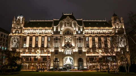 Budapest. Gresham palace at night. Stock Footage 61275718