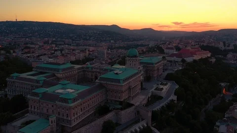 BUDAPEST, HUNGARY - MAY, 2019: Aerial drone view of Budapest city historical Stock-Footage 112833232
