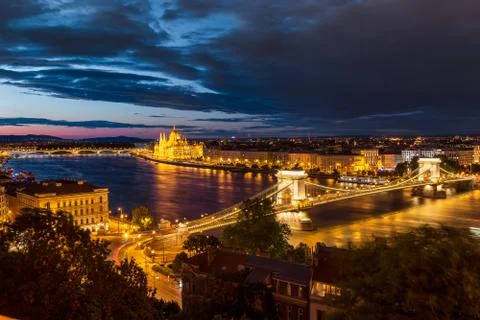 Budapest at night Stockfoto's