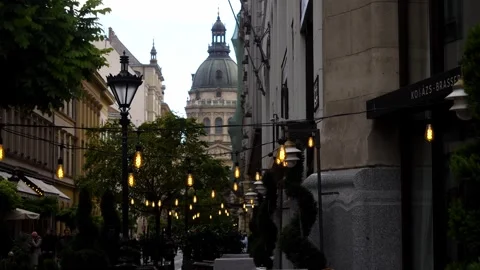 Budapest, October 19, 2025: St. Stephen’s Basilica Stock Footage 320055079