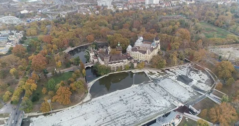Budapest park and monument, aerial 4k Video stock 101242511