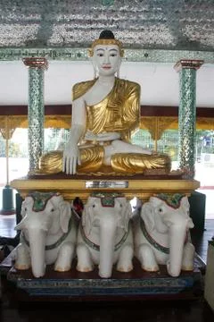 Buddha and elephants Foto stock