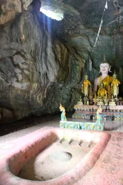 Buddha in cave Stock Photos