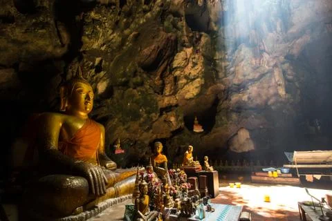 Buddha cave Stock Photos