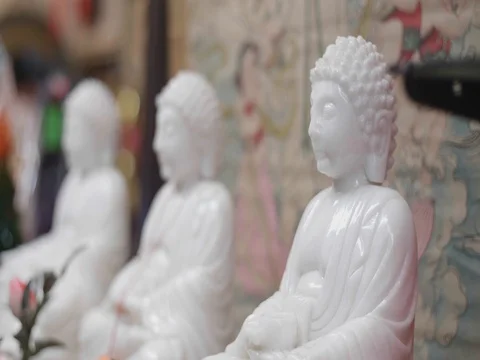Buddha Statue in Chinese Store Video stock 81705466