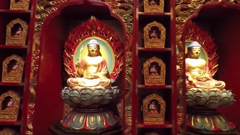 Buddha Statue, Inside Hundred Dragon Hall, Buddha Tooth Relic Temple, Singapore Video stock 328740475