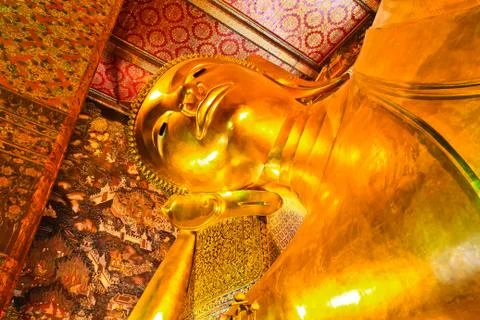 Buddha statue in sleeping position at Wat Pho Stock Photos