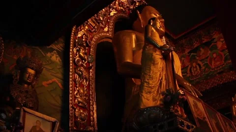 Buddha Statue. Zoom out. Slider/dolly shot Stock-Footage 59012085