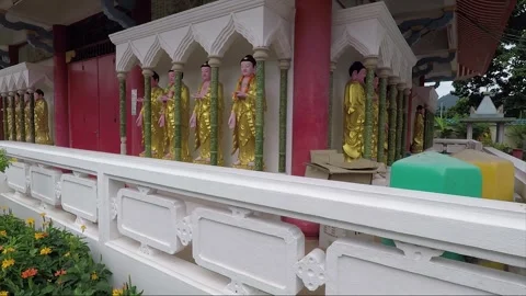 Buddha Statues At The Wall, Kek Lok Si Buddhist Temple, Penang, Malaysia Video stock 296491350
