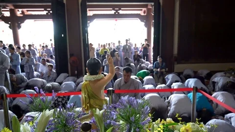Buddhist monk praying Buddha in Buddha's birthday celebrations Stock Footage 108070619