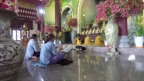 Buddhist monks praying at altar inside temple, Linh Ung Pagoda, Da Nang, Vietnam 動画素材 177299435
