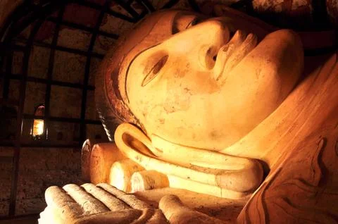 Buddhist statue in Bagan Foto stock