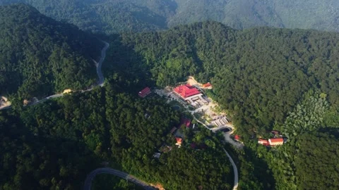 Buddhist temple in the mountains Video stock 243378677