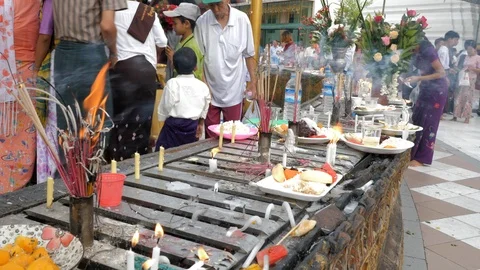 Buddhistic pray at temple. Stock Footage 109874388