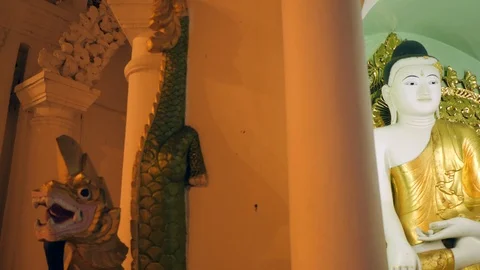 Buddhistic statue at temple in Yangon. 스톡 동영상 109680889