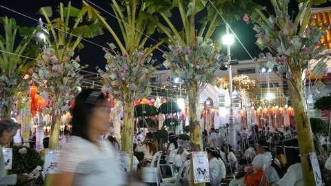 Buddhists praying in temple during New Year Eve Video stock 107915827
