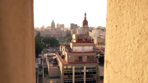 Buenos Aires City Framed by Stone Balcony, View Toward National Congress   Vidéo 325865342