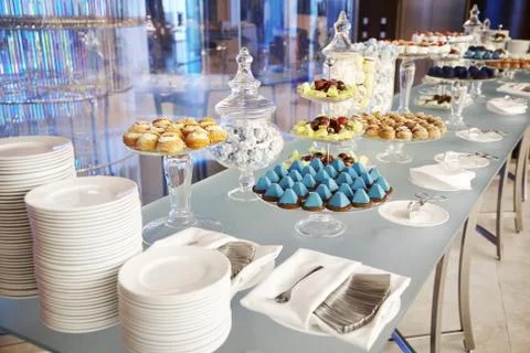 Buffet cupcakes sweets Stock Photos