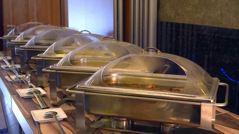 Buffet food is on the table Vídeo Stock 108164800