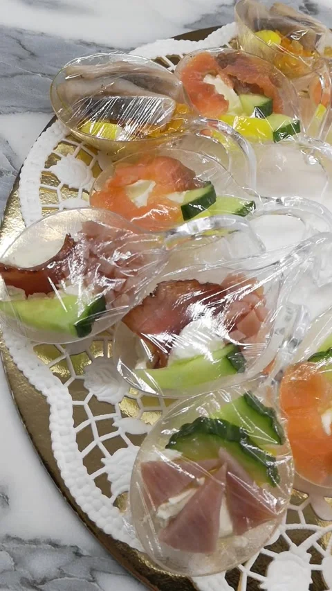 Buffet spoons of one bite Vídeo Stock 226323656