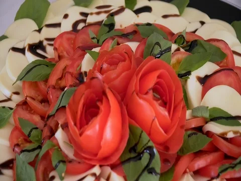 Buffet: starters tomatoes with cheese Видео 78616316