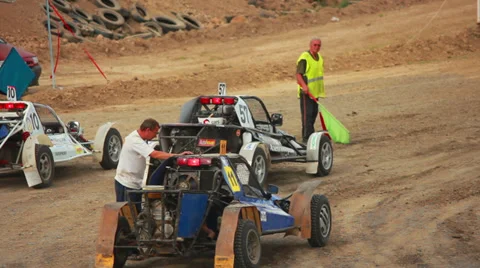 Buggs at Start Stock Footage 28452662