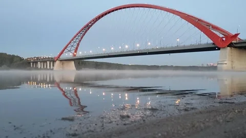 Bugrinskiy bridge on sunrise. Time laps. 库存影片 160211285