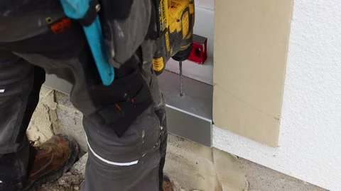 Builder drilling Video stock 160062114