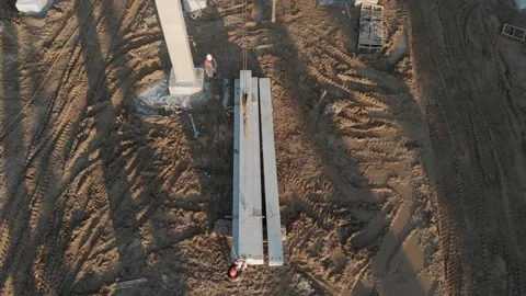 Builders are building a sunset house view from a drone Vídeo Stock 138079146