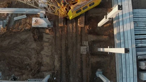 Builders build a house at sunset top view Vidéo 138078035