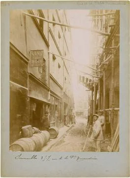 Building 3.5.7 rue de la Petite Truanderie Buildings 3, 5, 7 rue de la Pet... Photos