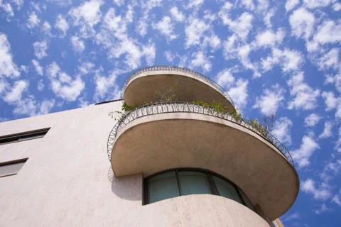 Building against sky Stock Photos