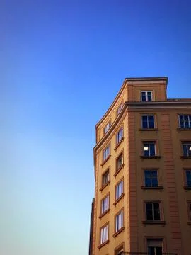 The Building and the Sky Fotos de archivo