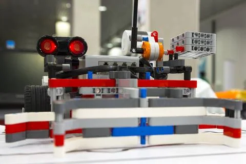 Building blocks remote control robot A remote control robot made from buil... Fotos de archivo
