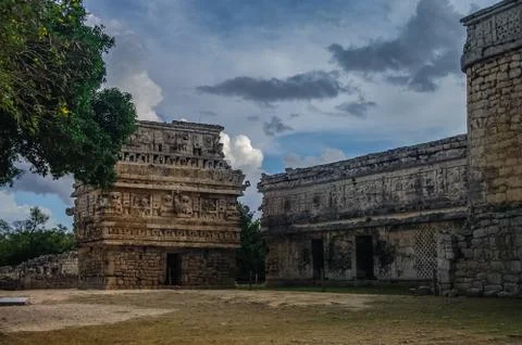 Building called Nunnery (Edificio de las Monjas) in the ancient Mayan city Ch Stock Photos