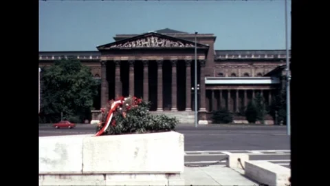 Building with Columns Video stock 278410003