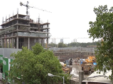 Building Construction Project in Mumbai Stock Footage 91506998