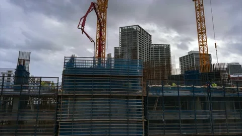 Building the core of a skyscraper with slip forming from aerial time lapse Vidéo 144055158