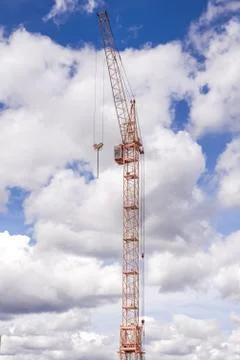 Building crane on Cloudy sky background Foto stock