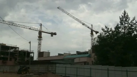 Building crane, construction. Timelapse 스톡 동영상 99386282