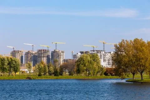 Building cranes on construction Foto stock