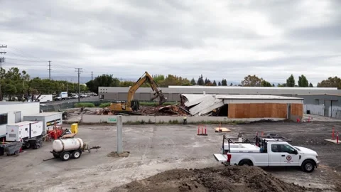 Building Demolition 4K time-lapse Stock-Footage 249410672